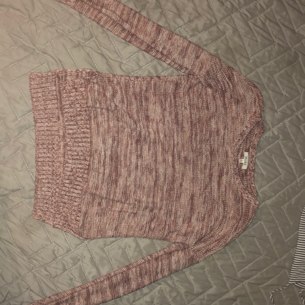 knitted shirt